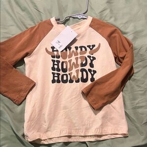 Kids Cream & Brown 'Howdy' Raglan Long-Sleeve Shirt